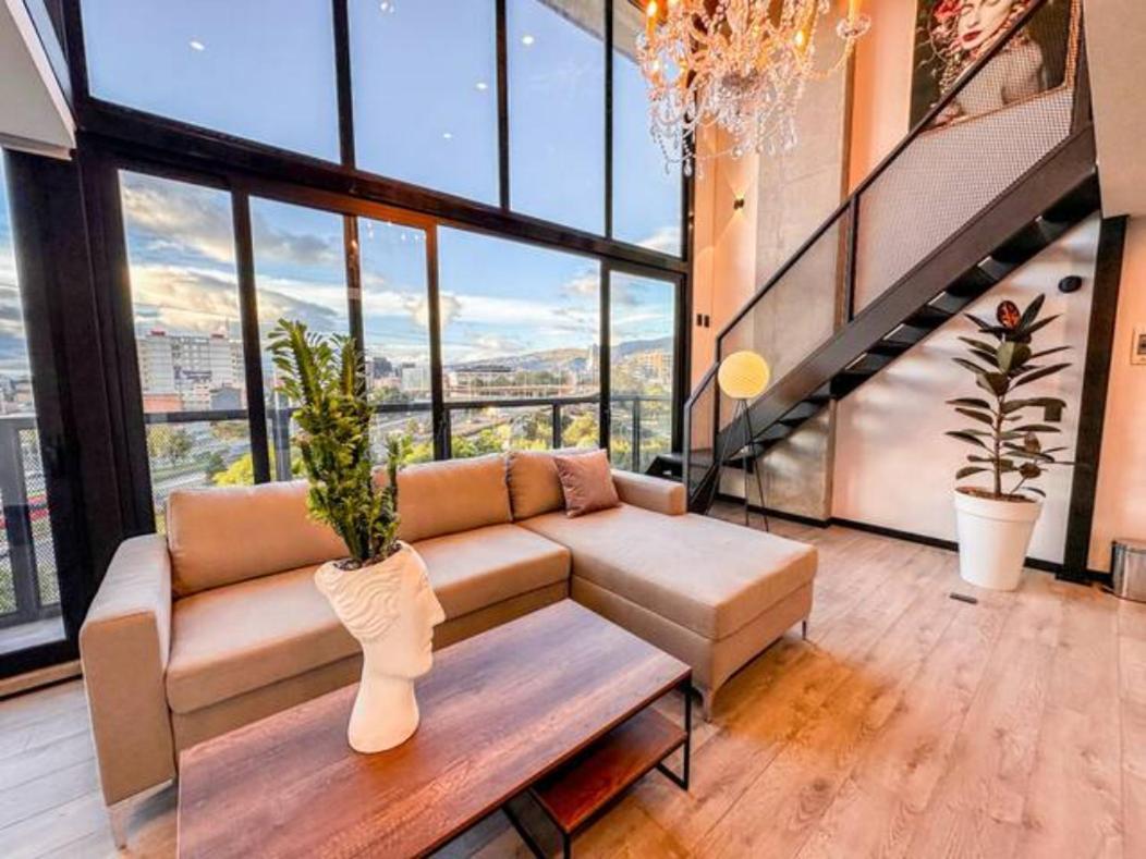 Skyline - Elegant Living With Coworking & Scenic Views * Bogota